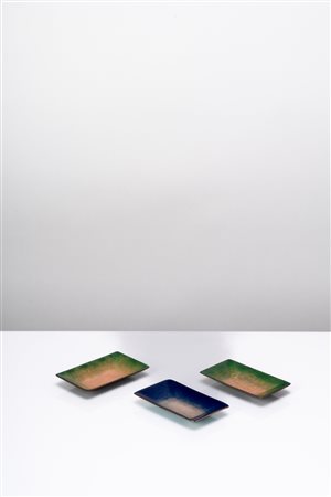 Paolo De Poli - Set di tre svuotatasche a smalti policromi su rame nei toni del blu e verde, 1960 circa
