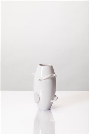 Alessandro Mendini (Milano 1931 - Milano 2019)  - Vaso modello 'Dealbatea', 1986
