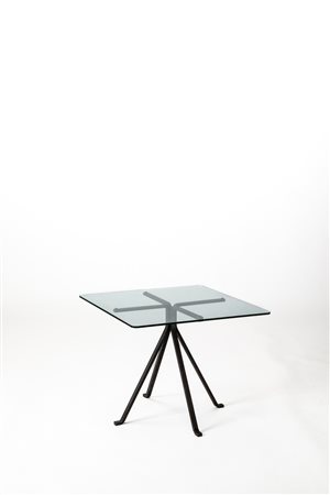 Enzo Mari (1932)  - Side table modello 'Cugino', 1973