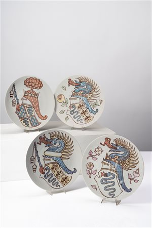 Piero Fornasetti (Milano 10/11/1913 - Milano 09/10/1988)  - Piatti della serie 'Iconografia degli stemmi viscontei', 1970