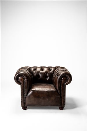 Manifattura inglese - Coppia di poltrone Chesterfield , 1980 circa