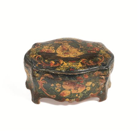 PICCOLA SCATOLA, VENEZIA, MET&agrave; SECOLO XVIII in legno laccato di forma...