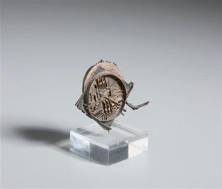 POMODORO ARNALDO (1926 - 2025) - PICCOLA SCULTURA .