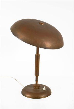 Giovanni Michelucci (Pistoia, 2/01/1891 - Firenze, 31/12/1990) 
Lampada da tavolo 
 Cm 41x29x29