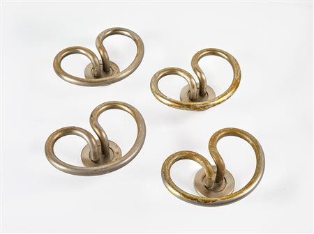 Sergio Mazza (Milano, 1931 - ) 
8 appendiabiti 
 Cm cadauno 11x15x5