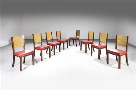 PRODUZIONE ITALIANA<BR>Otto sedie