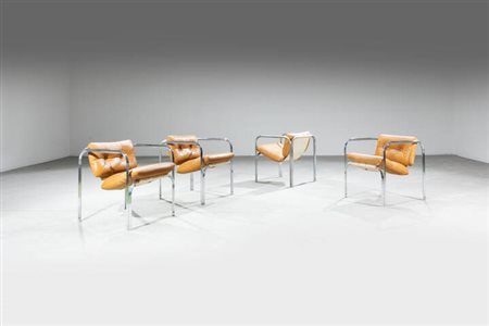 PRODUZIONE ITALIANA<BR>Quattro sedie