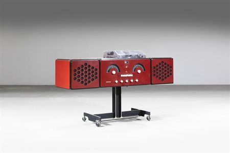 ACHILLE E PIER GIACOMO CASTIGLIONI<BR>Radiofonografo Brionvega RR126