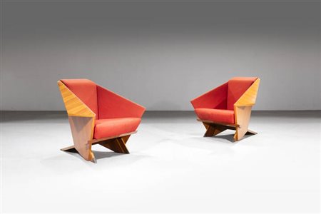 FRANK LLOYD WRIGHT<BR>Coppia di poltrone mod. 607 Taliesin 1 "Origami"