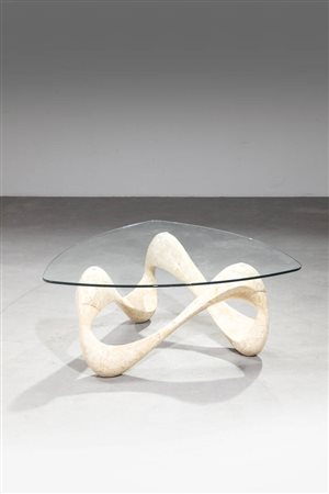 PRODUZIONE ITALIANA<BR>Tavolino di forma organica