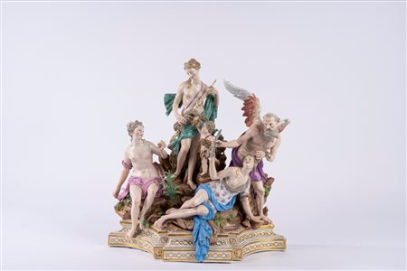 Gruppo in porcellana policroma raffigurante le Tre  Parche con Saturno. Meissen, fine secolo XIX