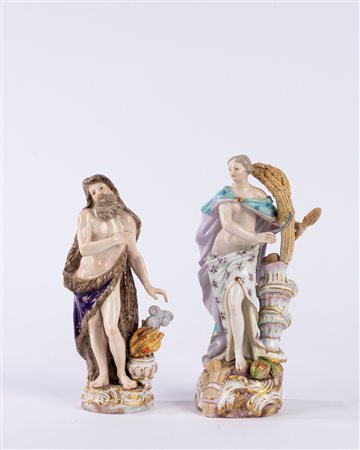 Due figure in porcellana policroma raffiguranti l’allegoria dell’Estate e dell’Inverno. Manifattura di Meissen, fine secolo XIX.