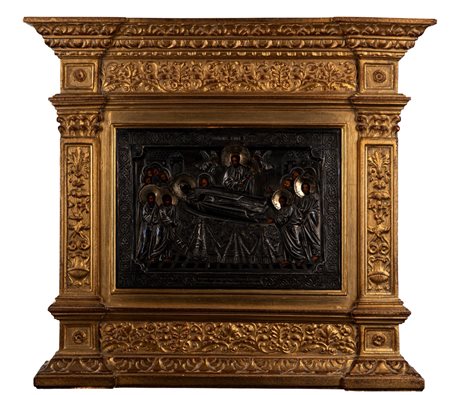 Icona su tavola della Dormizione della Santissima Madre di Dio con riza in metallo argentato sbalzato e dorato. Russia, secolo XIX