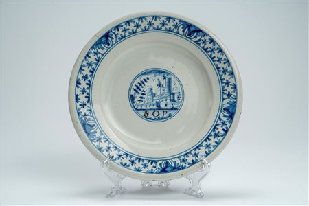 Alzata in maiolica con decoro a paesaggio. G.B.  Antonibon, 1728-1738