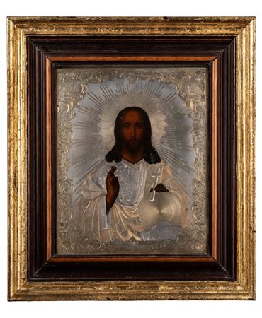 Icona su tavola raffigurante Cristo pantocratore con riza sbalzata e cesellata. Russia, fine XIX secolo