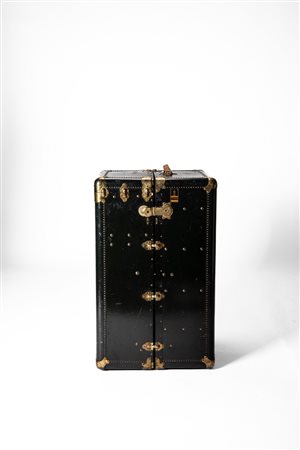 The Oshkosh Trunk Company. Baule guardaroba da viaggio. Inizio secolo XX