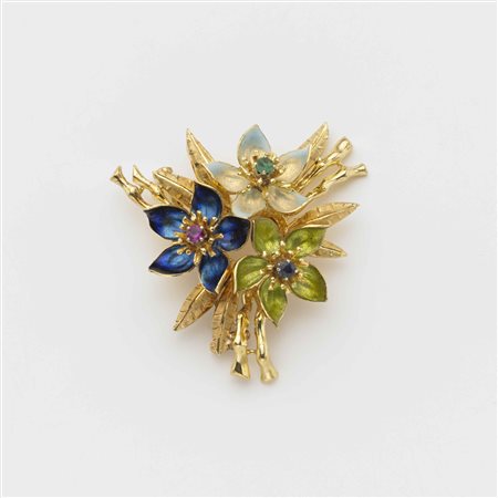 Spilla in oro giallo a guisa di fiori con smalti color blu verde e opale, uno...