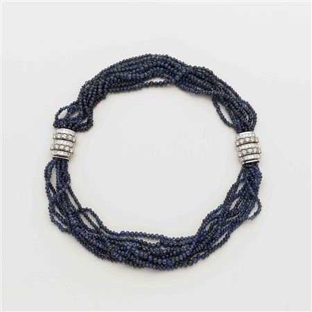 G.VERONESI Collana ad otto fili di piccole boules di zaffiri con due chiusure...