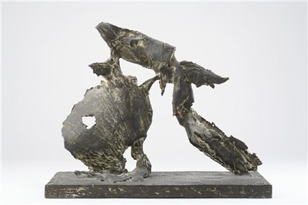 Sandro Cherchi "Composizione" 1963
bronzo
(pezzo unico)
cm 32x39,8x17,5 (lievi d