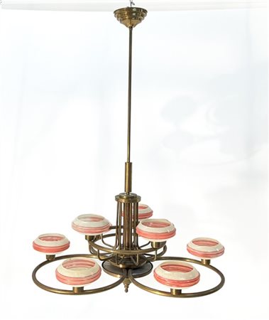 Grande lampadario da Bistrot in ottone a nove luci con diffusori in vetro smalt