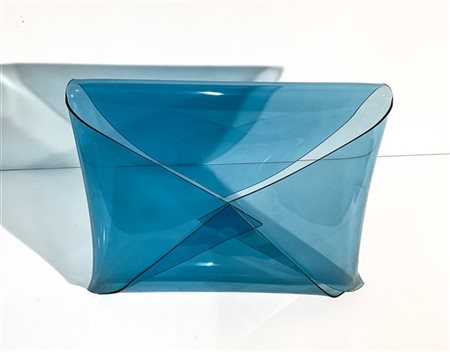 F. Toso Portariviste in metacrilato azzurro trasparente. Produzione Tanino, Ital