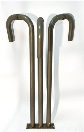 Grande lampada a sospensione a tre bracci in metallo. Anni '70.