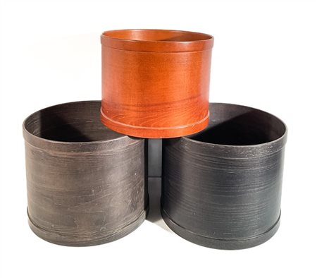 Ingo knuth Lotto composto da tre portavasi in legno curvato tonto nero e ciliegi