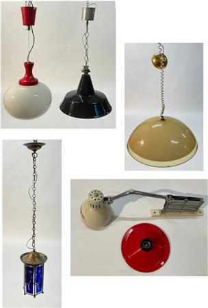 Lotto composto da quattro diverse lampade a sospensione, una plafoniera e una lampada da parete estensibile, in metallo, vetro e plastica. Italia, anni '70. (difetti)