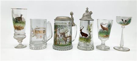 Lotto composto da tre boccali da birra di cui due con coperchi e tre bicchieri