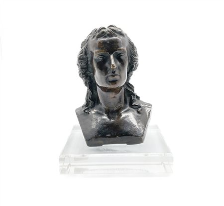 Fonditore del secolo XIX 
Friedrich Schiller, mezzobusto in bronzo patinato (h