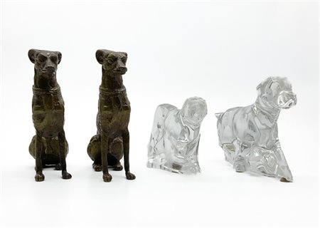 Baccarat Lotto composto da due sculture in cristallo a forma di cane, firma inci