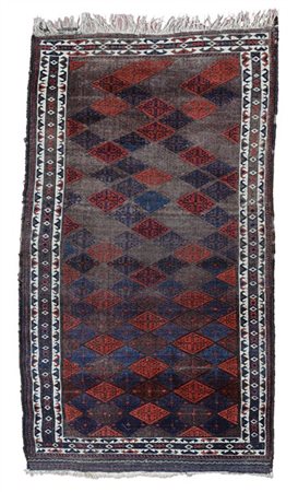 Tappeto Beluchistan, Persia, fine secolo XIX. Decoro all over con Gul romboidal