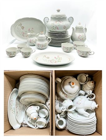 Manifattura Waldenberg, Germania, secolo XX. Parte di servizio in porcellana di