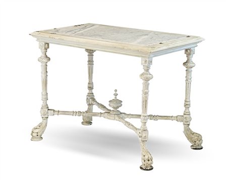 Tavolino da centro in legno intagliato e tornito verniciato bianco, gambe scana