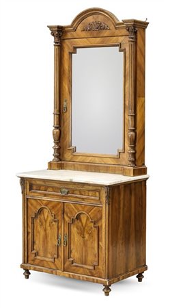 Credenza con alzata a specchio celante vano portapipe tra montanti a colonna to