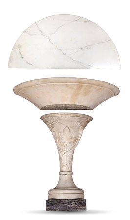 Console a demi-lune in marmo bianco, sostegno scolpito a caduceo con serpe e ra