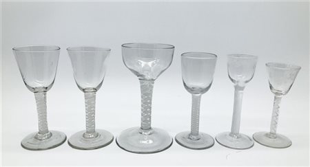 Manifatture diverse, secolo XVIII. Gruppo di sei diversi calici in vetro soffia