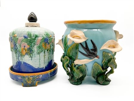 Lotto composto da un cachepot "Swallow and Lily" da un modello di George Jones