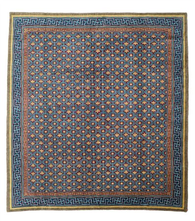 Tappeto Nepal, recente manifattura. Decoro all over in azzurro, beige e nocciol