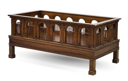 Mobile contenitore con struttura architettonica in noce, fianchi a riserve cent