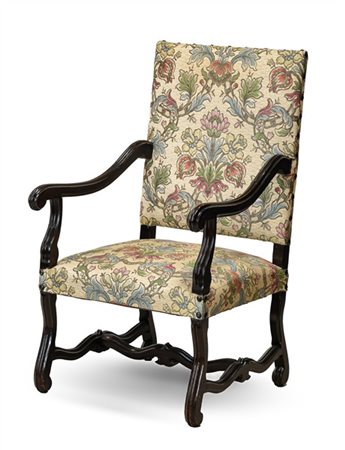 Seggiolone in legno tinto con gambe a ossa di montone e braccioli terminati a r