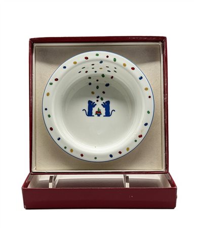 Cartier - La Maison des Enfants 
Ciotola in porcellana decorata in policromia d