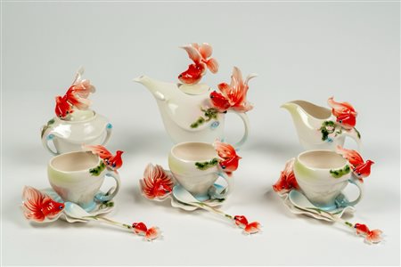 Servizio da te "Goldfish" in porcellana bianca con decoro a pesce rosso in stile orientale