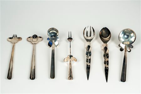 Driade. Sette posate da servizio in metallo argentato