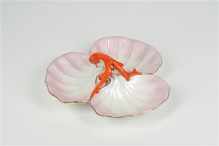 Antipastiera in porcellana policroma S.C Richard. Secolo XX.