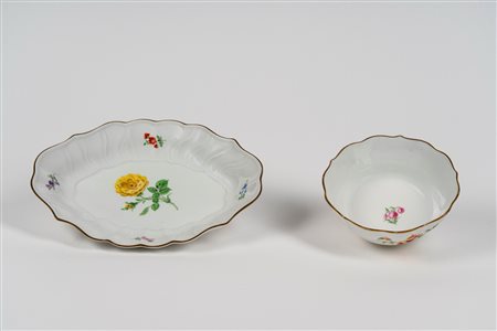 Lotto composto da una ciotola e un vassoietto ovale Meissen fine XIX - XX