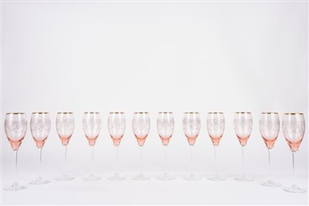 Servizio da dodici flute in cristallo molato e inciso rosa fumè