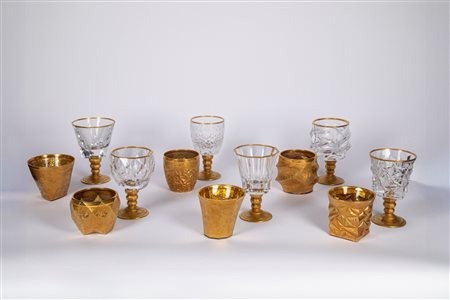 Capricio Gold Crystal Glass Set composto da sei bicchieri da acqua e sei calici da vino in cristallo massiccio intagliato e rifinito a mano in oro zecchino 