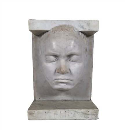 B. Chemello

"Beethoven" 1926
scultura in marmo (cm 35x24x14) 
titolata alla ba