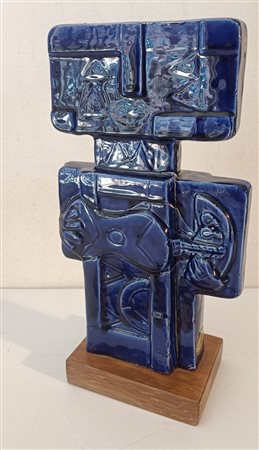 KODRA IBRAHIM Ishëm (Albania) 1918 Il suonatore 1982 Ceramica smaltata (multiplo)